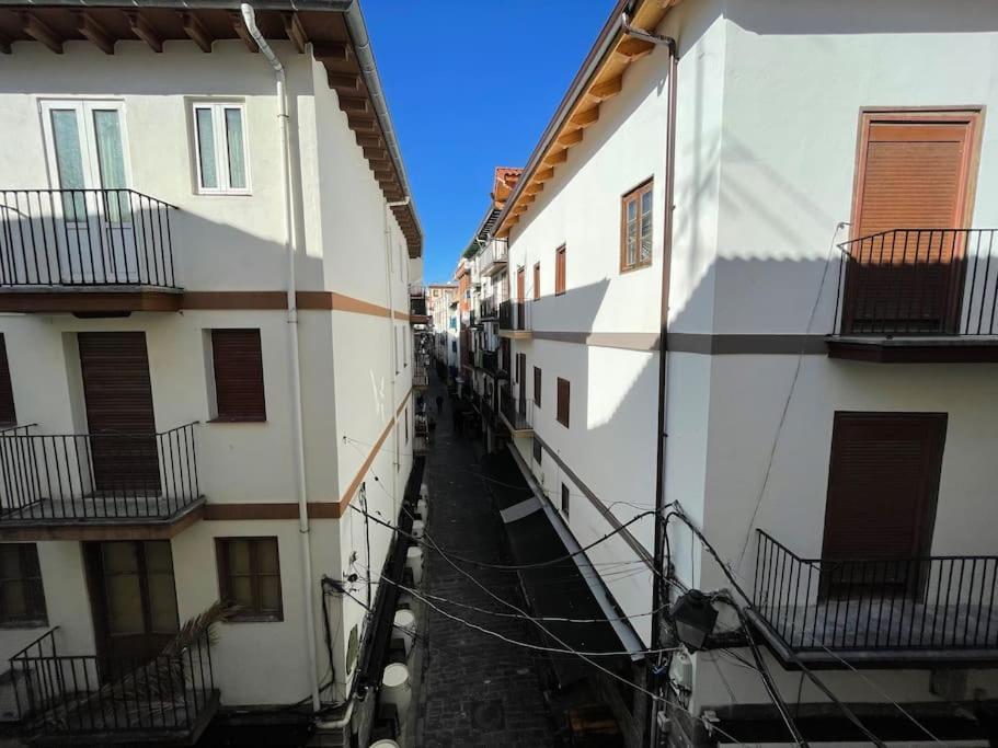 Apto. A Estrenar En El Centro 2 Hab Y 1 Bano Castro Urdiales Exteriör bild